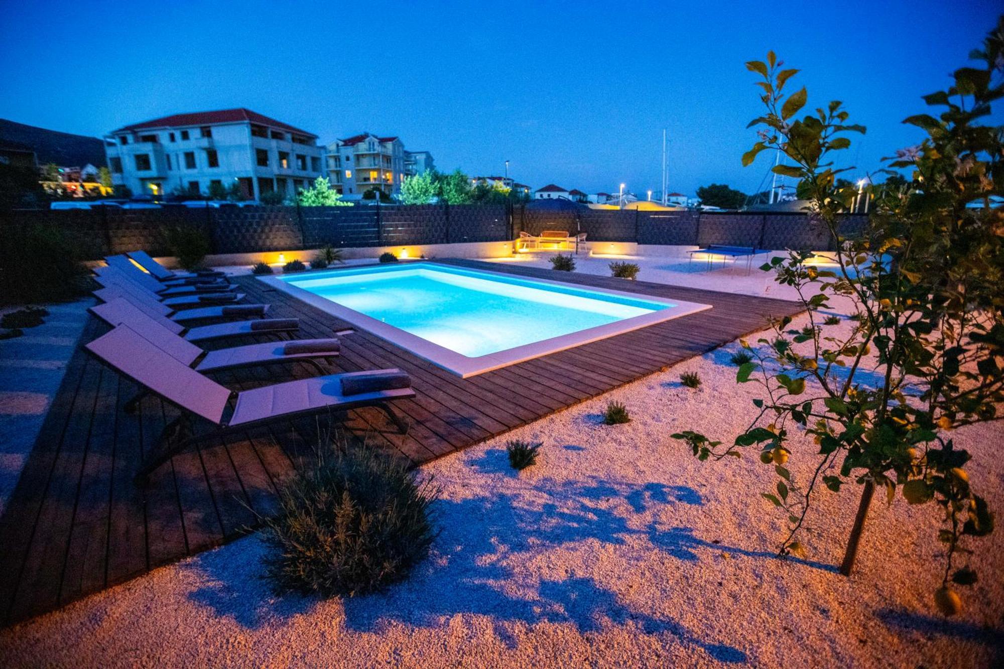 Apartment Laura 特罗吉尔 外观 照片